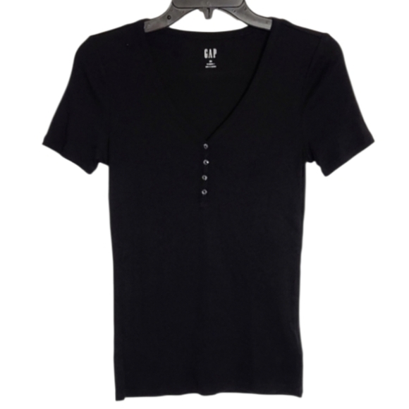 GAP Tops - GAP 4-Button V-Neck Top
